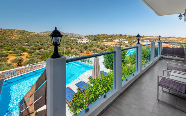 Kolymbia Village