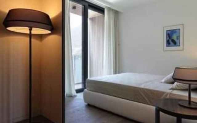 Luxury modern design apartment over the Como Lake