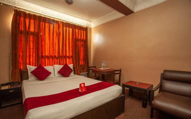 OYO 217 Shiva Tirupati Hotel