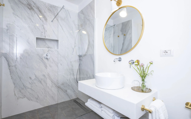 The Vista Rooms  Terrace