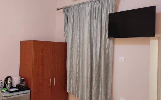 Nikolettas Studios Traditional House