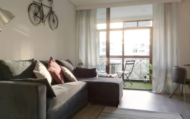 Ria Center Apartment - Right