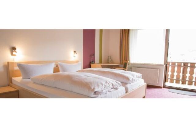 Gasthof Hotel Zur Rose Boxtal