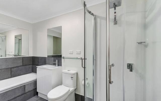 The Villas Palm Cove