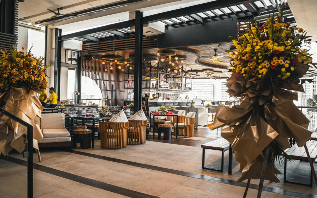 Yello Hotel Cebu powered by Cocotel