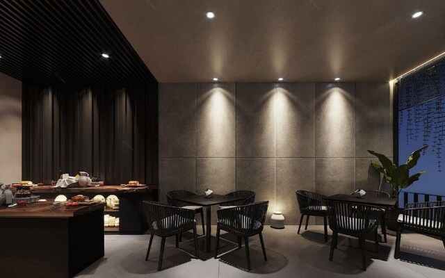M SUITE Danang Beach
