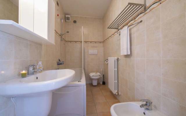 Porto Letizia Mimosa 1