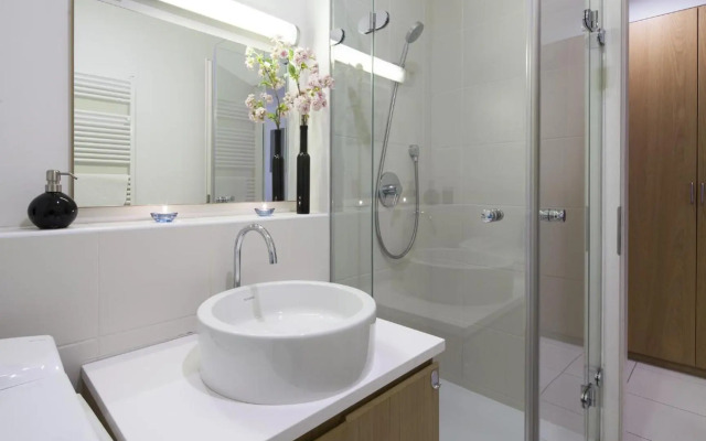 Quality Point Apartments 0-24 reception