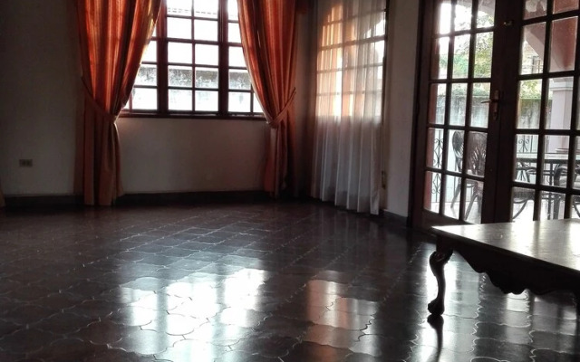 Casa Colonial Bed And Breakfast