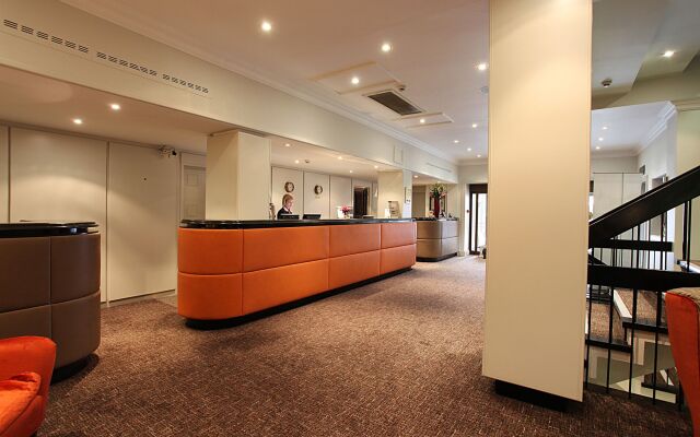 Winchester Wessex Hotel by Sunday