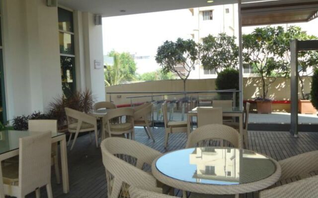 Hotel Caspia Pro Pune Hinjewadi