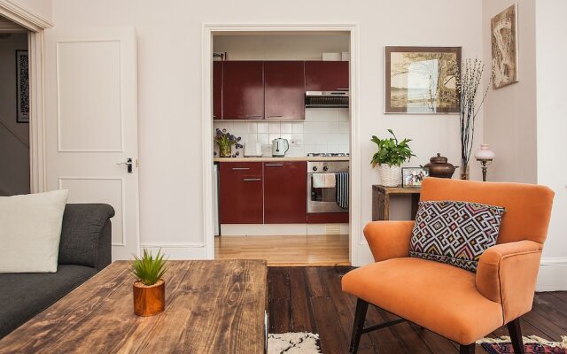 1 Bedroom Flat In Vibrant Brixton