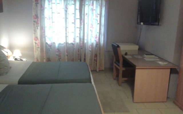 Marinette Hotel