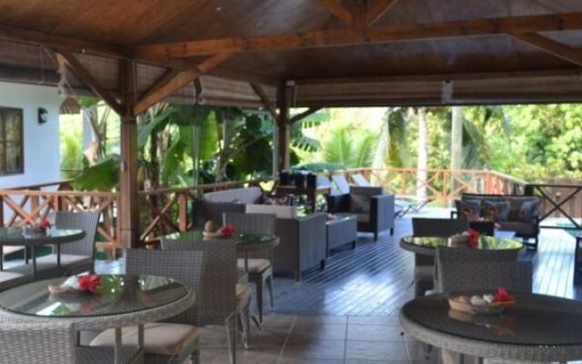 South Point Chalets