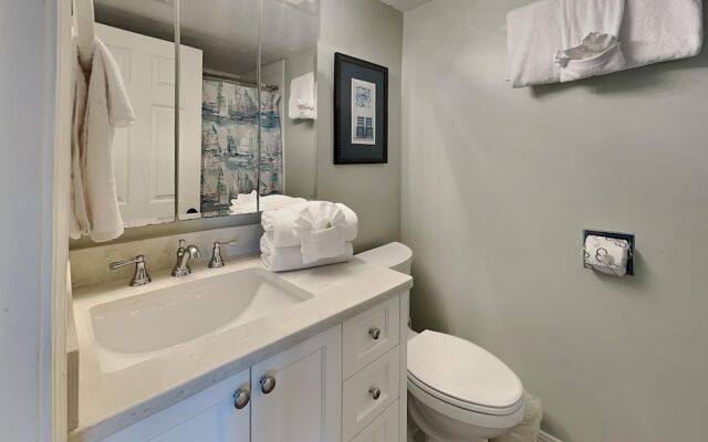 Ocean Breeze West by Luxury Gulf Rentals
