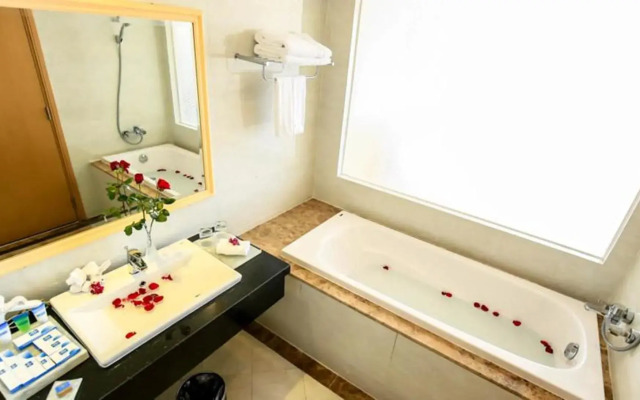 Bavico Plaza Hotel Dalat
