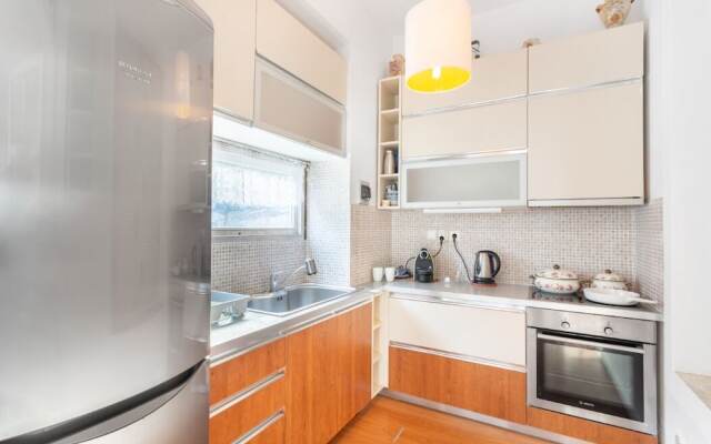 Artemis Villa near Athens airport