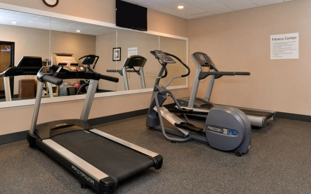 Holiday Inn New London - Mystic Area by IHG