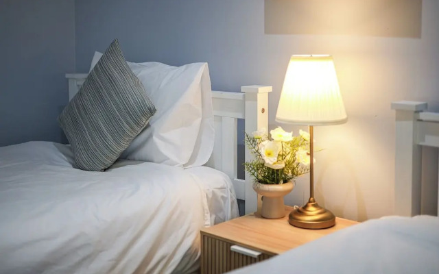 StayAU Gorgeous 5BR BBQ Home Geelong