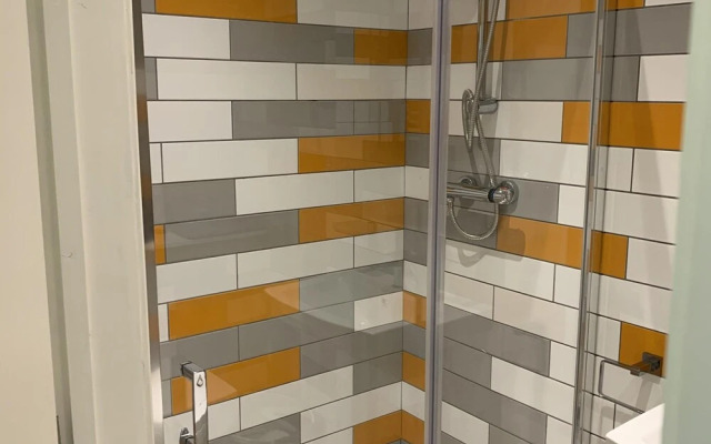 Allure Watford Apartment