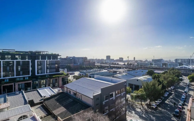 Rockwell 613 by CTHA, Cape Town