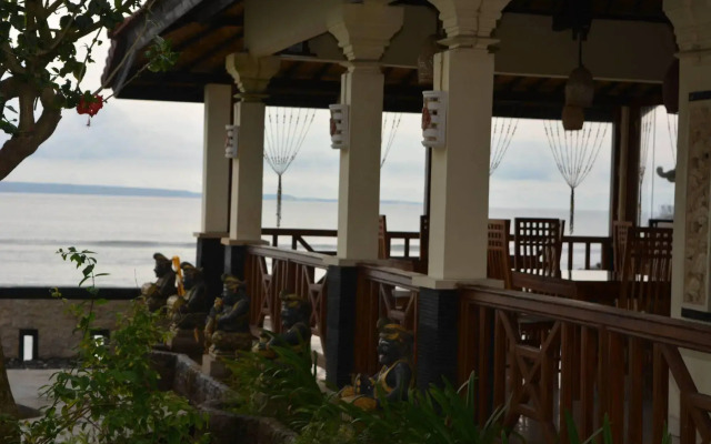 Segara Wangi Beach Cottages