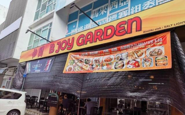 Quality Hotel & Suites Montreal East