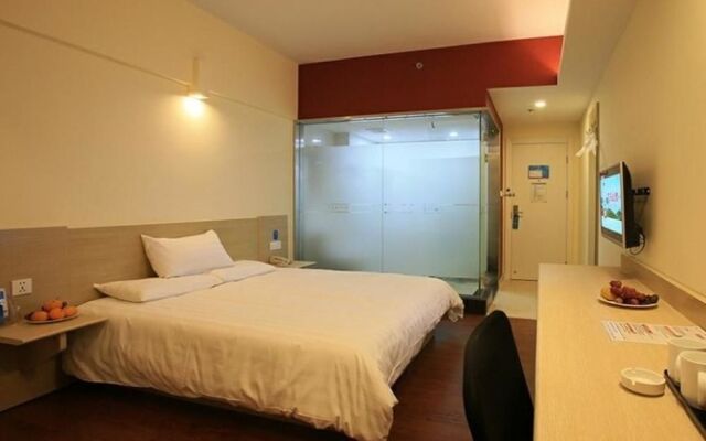Hanting Hotel Fuzhou Railway Station Square Branch