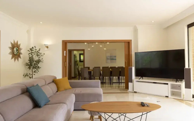 Olala Gava Beach Villa