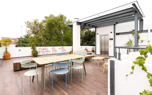 Casai Brand New Studio in Perfect Location