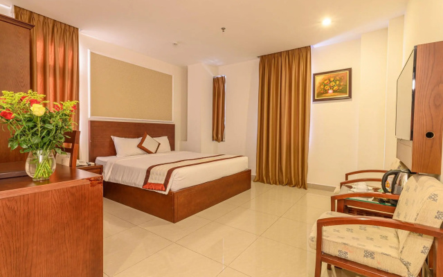Hoang Linh Dan Hotel – Guest Rooms – Da Nang