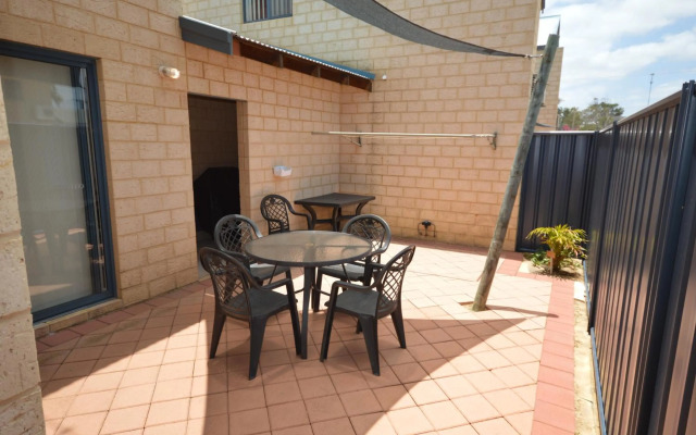 Blue Ocean Villa 7 - Kalbarri WA