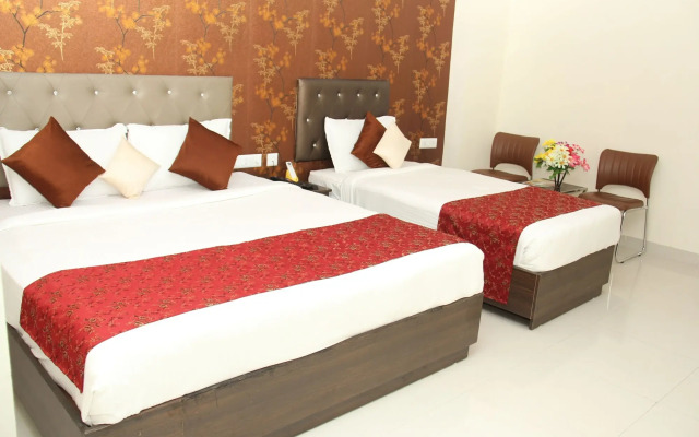 Collection O 3169 Hotel Lotus Grand