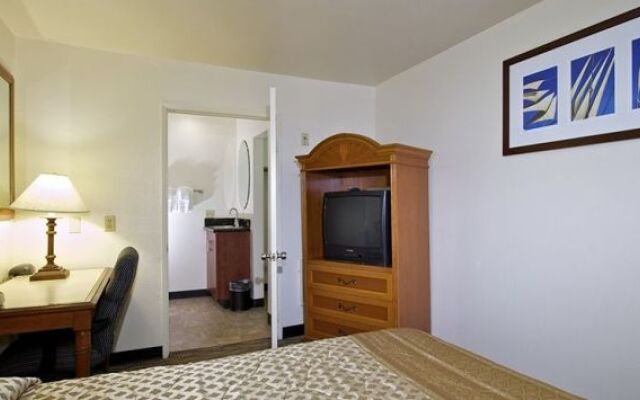 West Park Inn