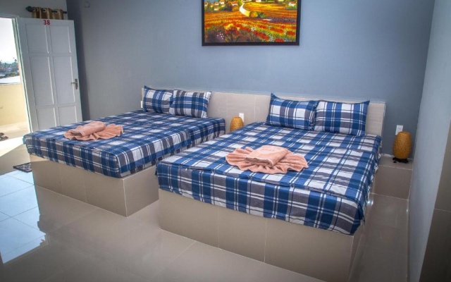 Mui Ne Hills Budget Hotel – Guest Rooms – Phan Thiet