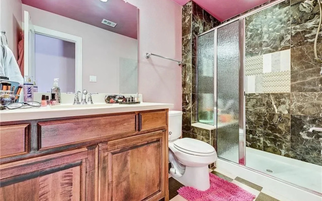 Single Family Home in Dallas