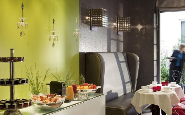 Hotel Le Petit Paris