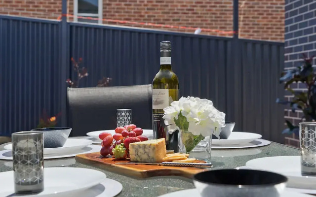 Accommodation Hunter - Adams St Maitland