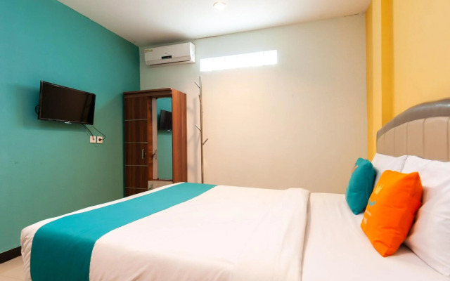 Sans Hotel Finest Medan