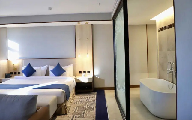Five seasons Hotel & Spa