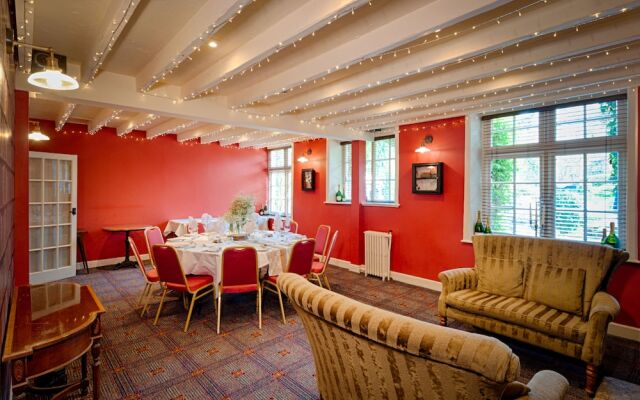 The Edgemoor Hotel