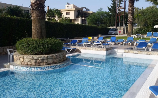 Poseidonia Hotel Apartments