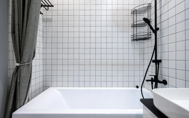 Студия на Набережной Макарова