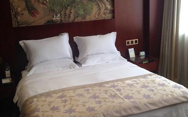Huanghe Hotel