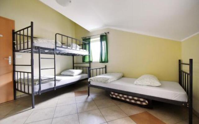 Hostel X Point