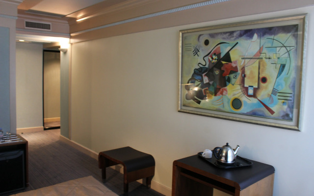 Hôtel Art Déco Euralille