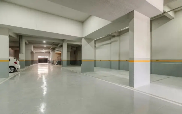2BR apt w/ BBQ 750m From Beach Rvn2003