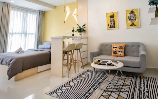 KYN Apartment Rivergate Residence