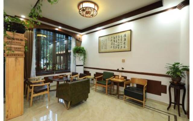 Xian Yan Inn