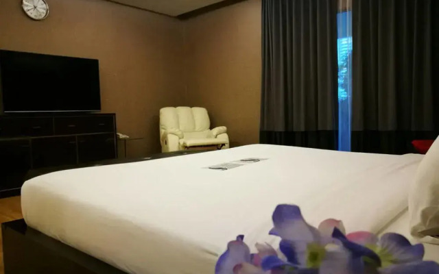 ICheck Inn Residence Sukhumvit 1